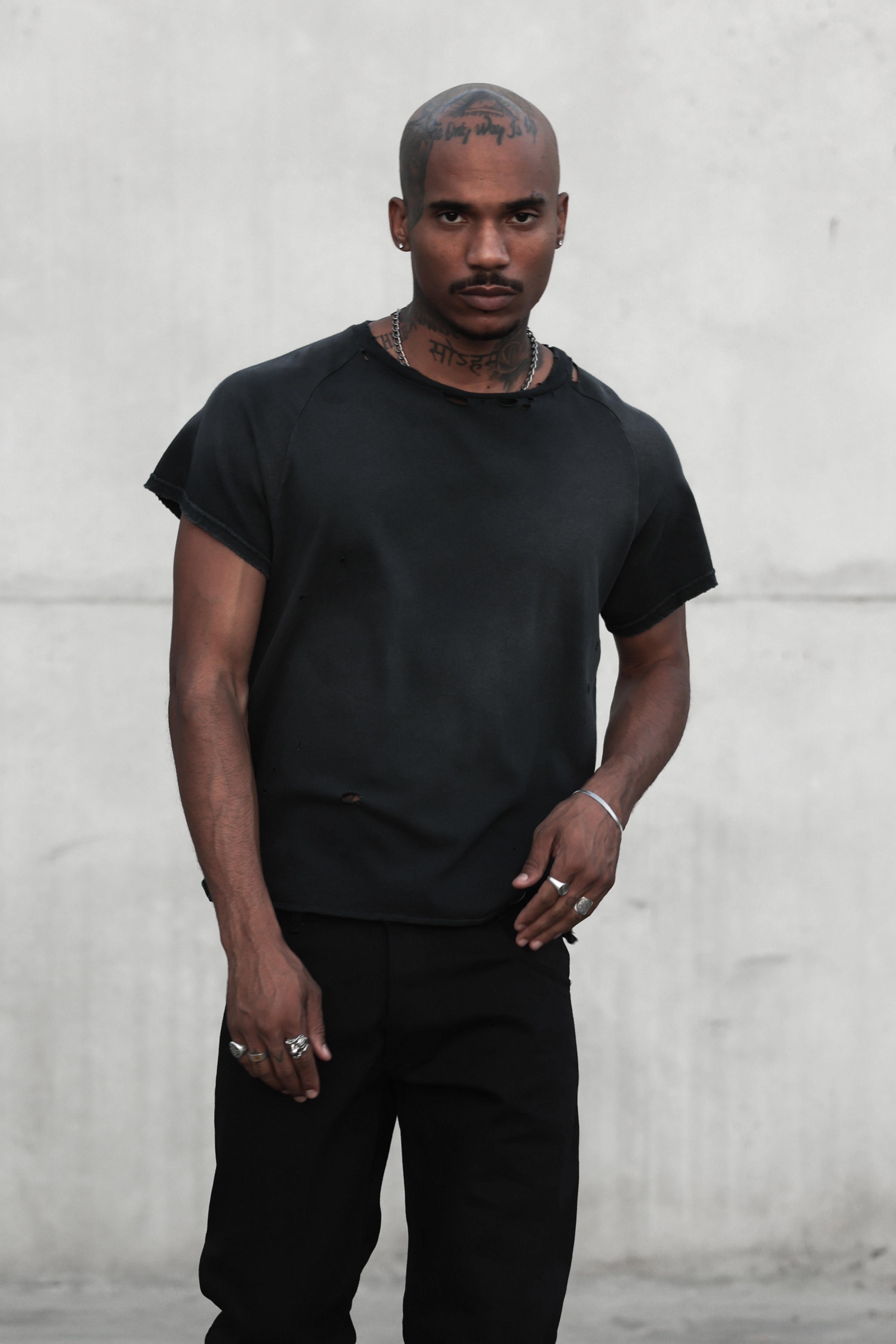 Raglan Tee - Black – TRINITY
