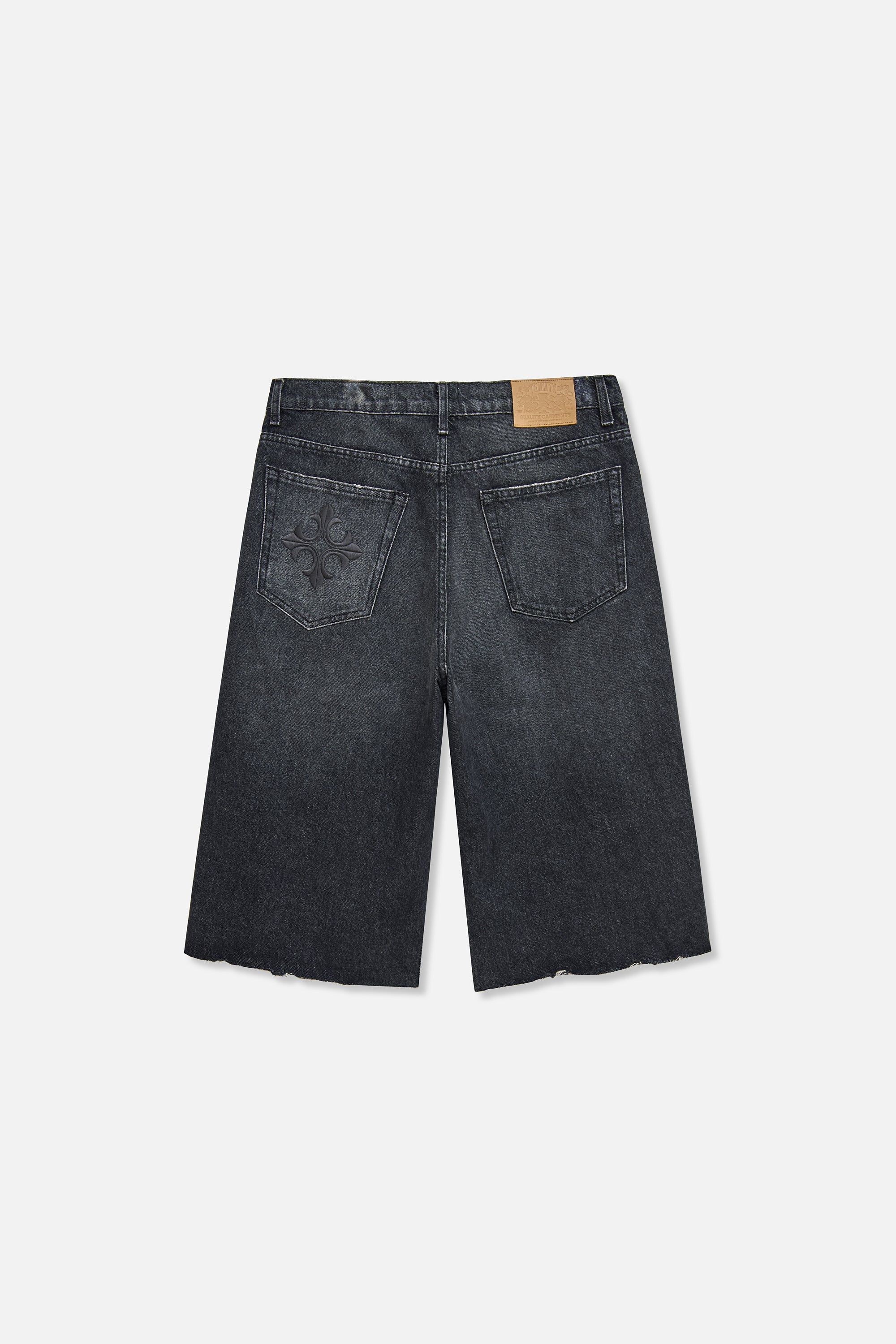Prayer Studded Baggy Denim Short - Black – TRINITY