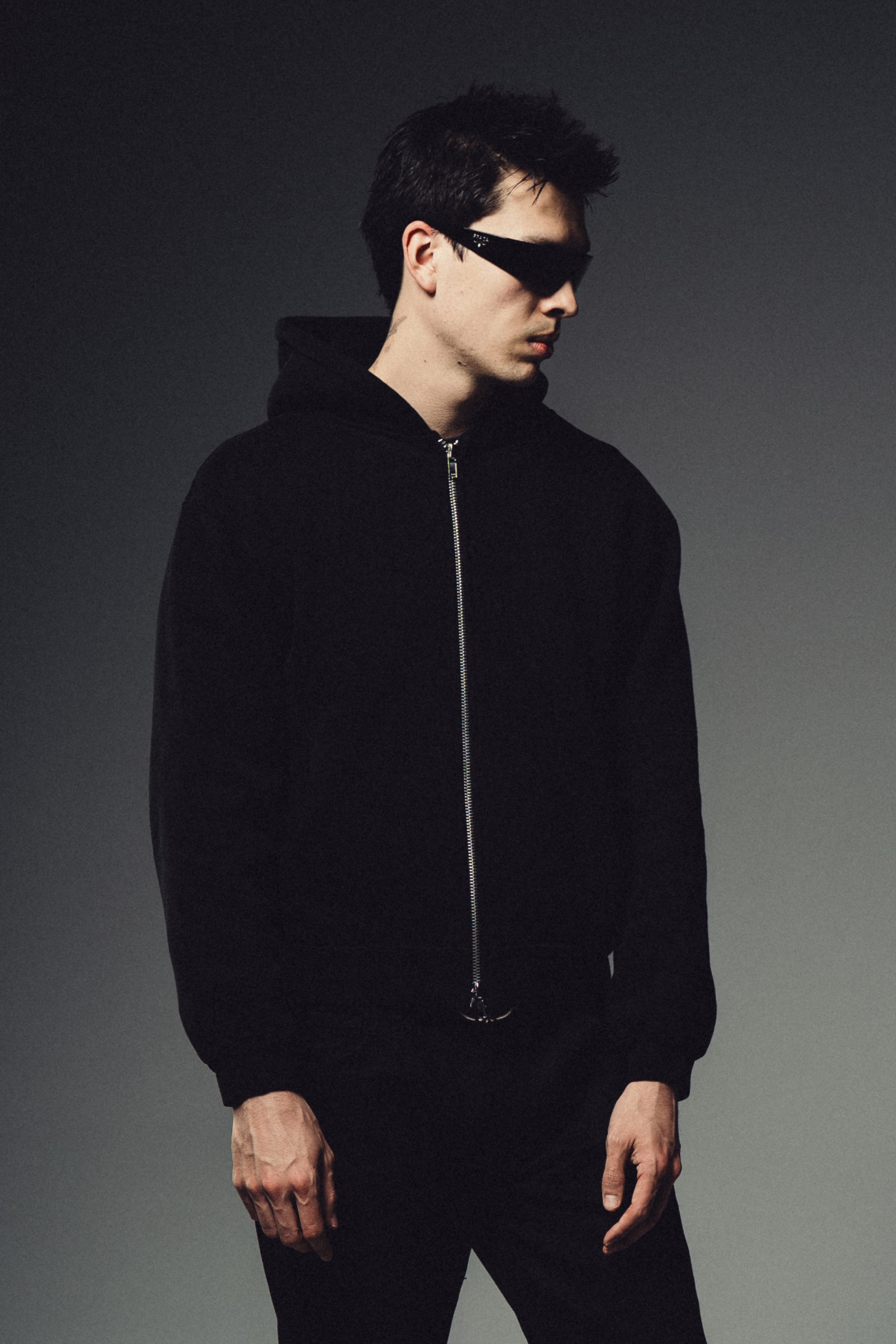 Halo Zip Hoodie - Black – TRINITY